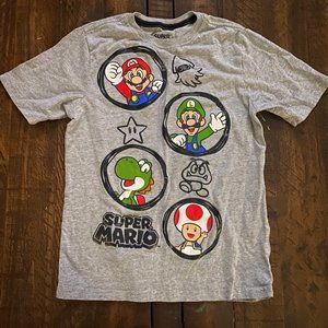 Great Condition Mario and Friends Tshirt!! Size 10/12